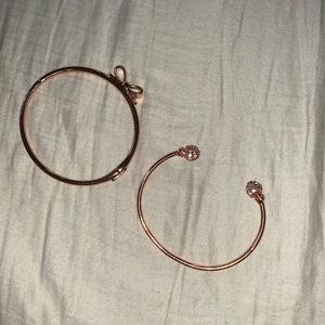 Set of 2 bracelets